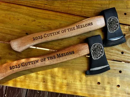 Custom engraved knife or tool example